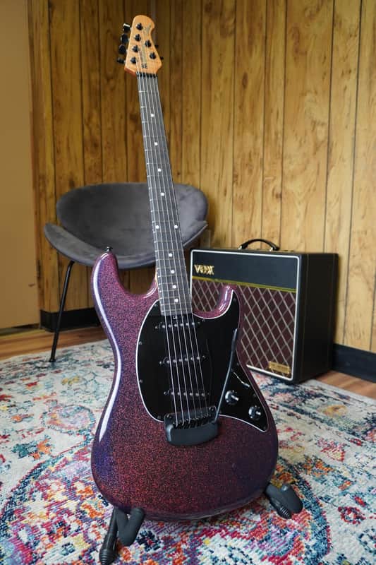 Ernie Ball Music Man Cutlass Dark Rainbow SSS
