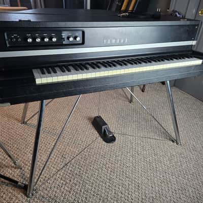 Yamaha CP-70B Electric Grand Piano | Reverb