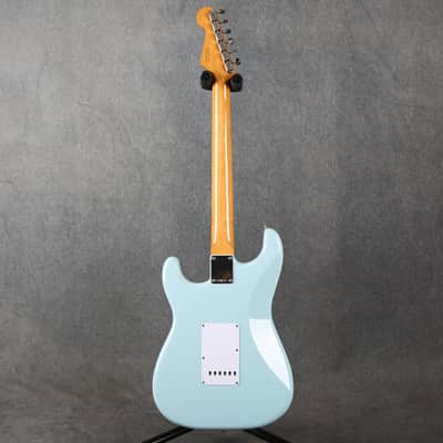 Fender Vintera III Early 60s Stratocaster - Sonic Blue - 2nd Hand image 7
