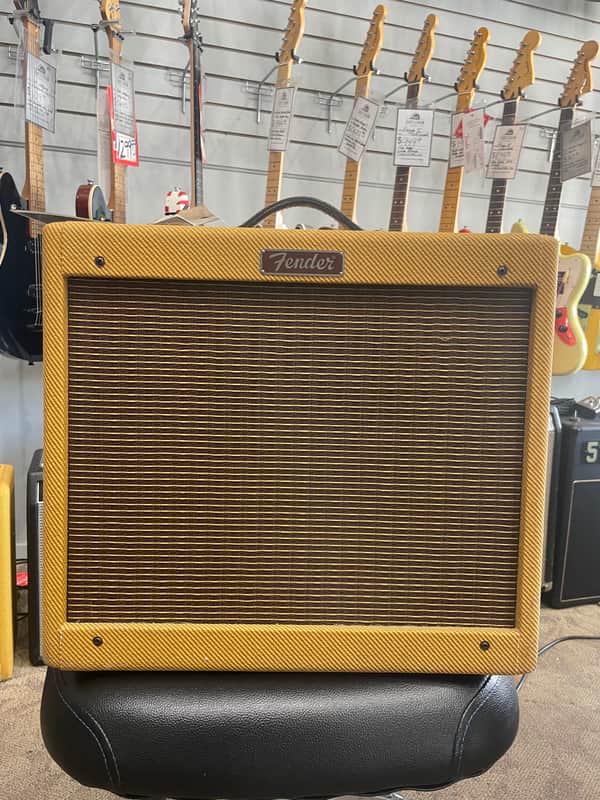 USED - Fender Blues Junior Lacquered Tweed 15-Watt 1x12" Guitar Combo 2016 - Present - Lacquered Tweed image 1