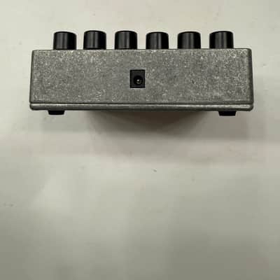 Electro Harmonix Holy Stain Reverb Pitch Shifter Tremolo EHX Guitar Effect Pedal image 5