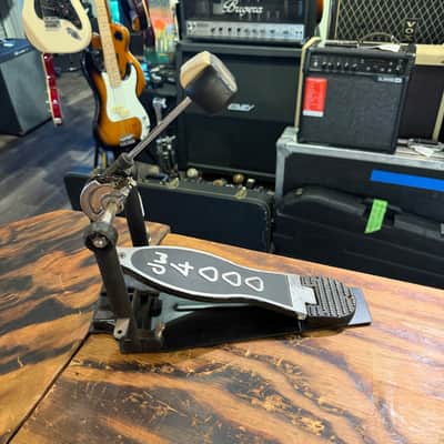 DW 4000 Bass or Kick Drum Chain Driver Foot Pedal image 2