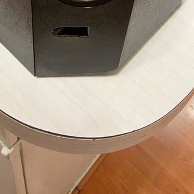 VINTAGE BOSE 301 SERIES IV SPEAKERS image 3