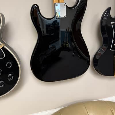 Fender "Dan Smith" Stratocaster with Maple Fretboard 1983 - Black image 3