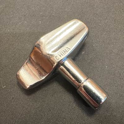 VINTAGE Pearl Classic Drum Key, 1990s - MINT image 6