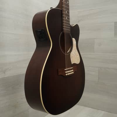 Used Art & Lutherie Legacy 12 Cw Presys II Solid Top Acoustic Guitar Bourbon Burst image 6