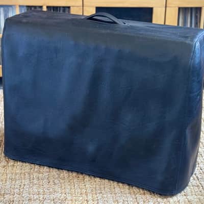 Fender "Custom" Vibrolux Reverb 40-Watt 2x10" Guitar Combo 1999 - Black image 2