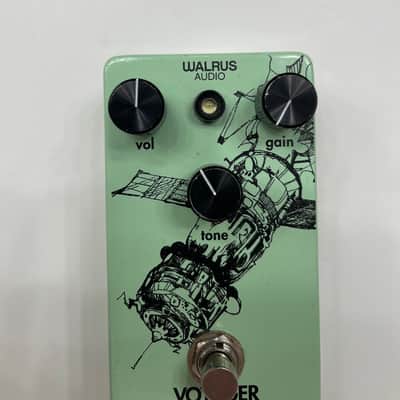 Walrus Audio Voyager Overdrive Preamp Distortion Guitar Effect Pedal image 2