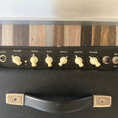 Fender Blues Junior IV 15-Watt 1x12" Guitar Combo 2018 - Present - Black image 3