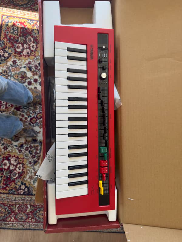 Yamaha Reface YC Mini Keyboard image 1