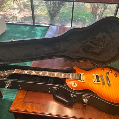 Tokai  Love Rock Model 2002 Honey Gold Quilted Finish image 7