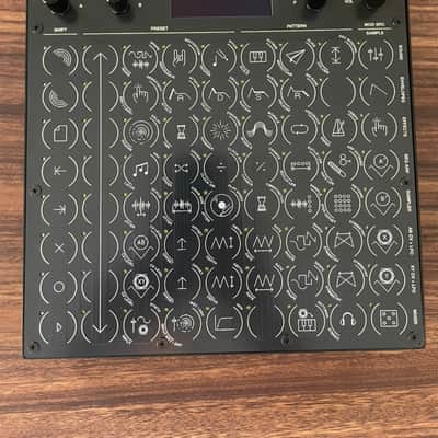 Plinky V3 Polyphonic Touch Synthesizer w/ Decksaver image 1