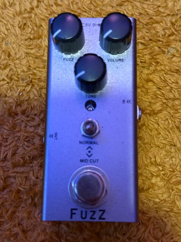 Fuzz pedal image 1