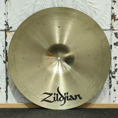 Used Zildjian Avedis Rock Crash Cymbal 18in (1734g) image 2