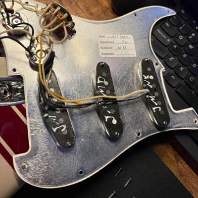 MINT John Mayer Fender Stratocaster Shoreline Gold w/ Racing Stripe image 12