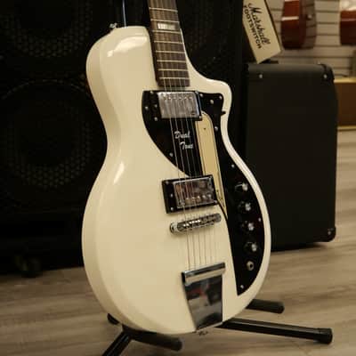 Eastwood Dual Tone Supro White w/ Hard Case and Extras image 2