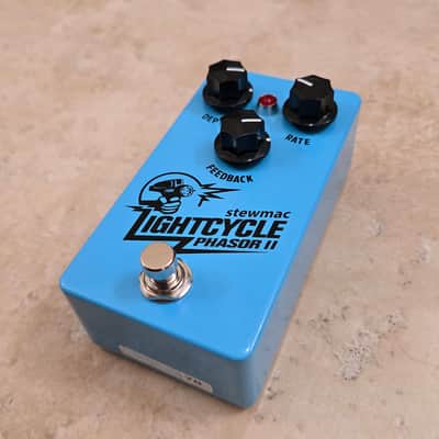 StewMac Lightcycle Phasor II Optical Phaser Pedal image 2