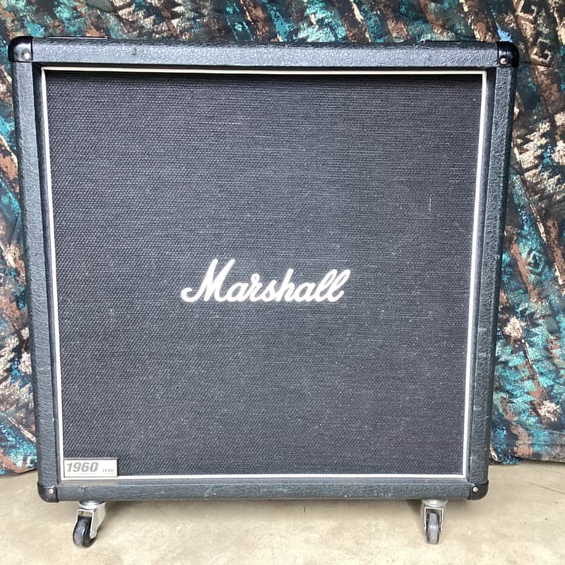 Marshall 1960B Lead 300-Watt 4x12" Straight Guitar Speaker Cabinet