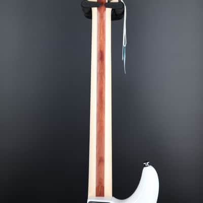 Ibanez JS2480-WH Joe Satriani Signature - White image 10