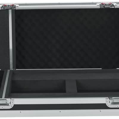 Gator Heavy-Duty G-TOUR Style Live-In Road Case for Line 6 Helix Multi-Effects Floor Processor w/ Wheels image 4