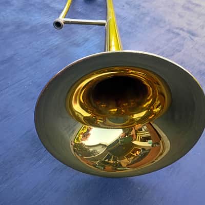 Conn 18H .500 Bore 1993 - Lacquer image 3