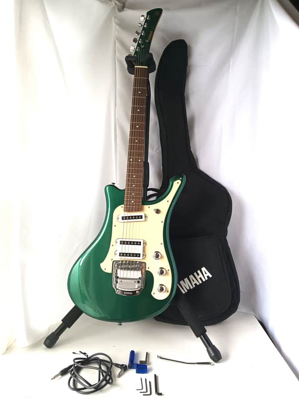 美品 YAMAHA SGV-300 Pearl Green アーム/バッグ付 Yamaha SGV300 Flying Samurai - Pearl Green, MINT Condition | Reverb