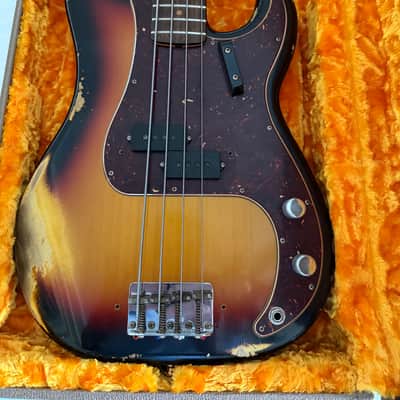 2019 Fender Custom Shop Limited Edition 1960 Precision Bass Heavy Relic  2019 - 3-tone Sunburst Nitro image 2