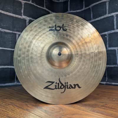 Zildjian 14" ZBT Hi‑Hat Cymbals (Pair) – 2005–2019 – Traditional Finish – Bright Attack • Cutting Chick image 3