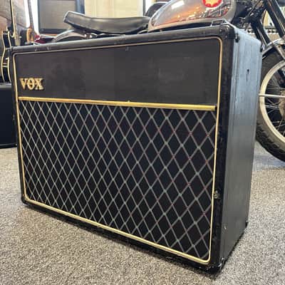 Vox AC-30/6 Twin 3-Channel 30-Watt 2x12" Guitar Combo 1963 - 1965 - Black with Brown Diamond Cloth image 3