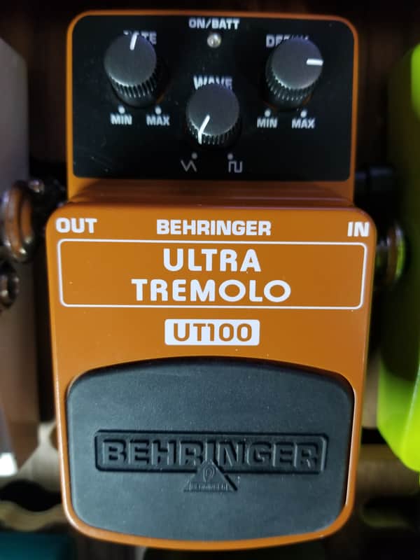 Behringer UT100 Ultra Tremolo (really clean) image 1