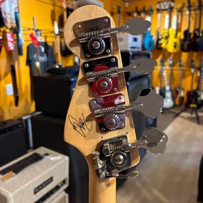 Fender - Geddy Lee J- Bass w/ Fender HD Case (BLK- w/Hipshot D Tuner - MIM 2013) - USED image 10