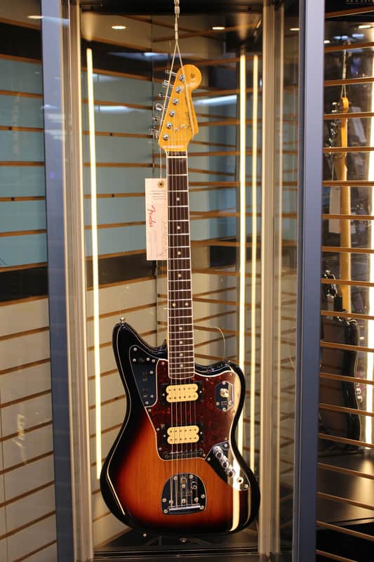 Fender Kurt Cobain Jaguar - 3-Color Sunburst image 1