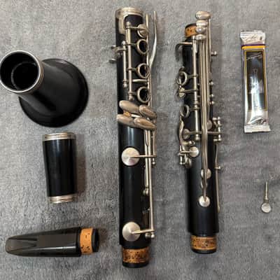 Vito by LeBlanc 7212 Bb Clarinet w/ Case, Mouthpiece & Barrel - Used image 3