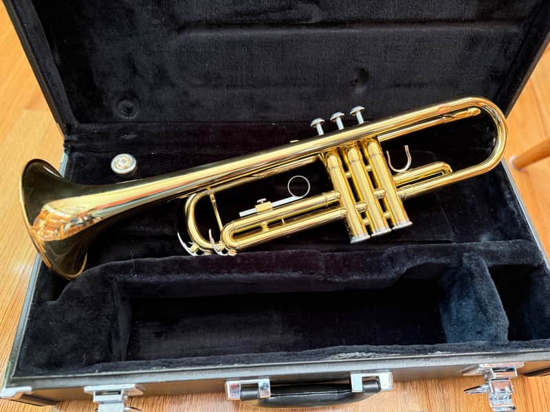 Yamaha YTR‑2335 Standard Student Bb Trumpet | Reverb