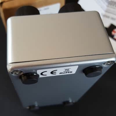 (MINT) Flattley Guitar Pedals The Ace Tone Boost Buffer Pedal - Silver image 11