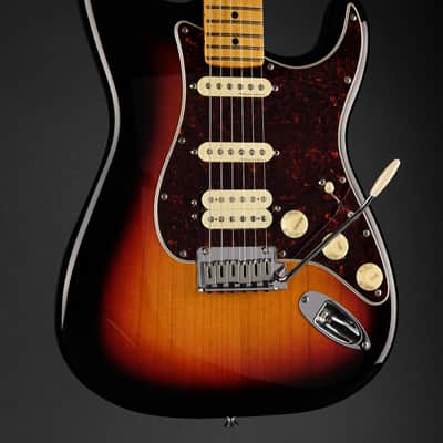 2025 Fender Player II Modified Stratocaster HSS Sunburst imagen 1