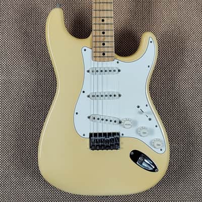 Fender Stratocaster 1975 Olympic White Lots of MOJO! (178) image 1