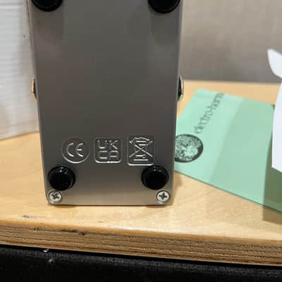 Electro-Harmonix / JHS Nano Lizard Queen Octave Fuzz 2023 - Present - Silver / Green image 6