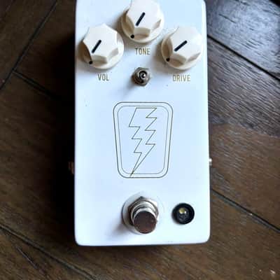 JHS SuperBolt V1 Pearl & Gold image 1