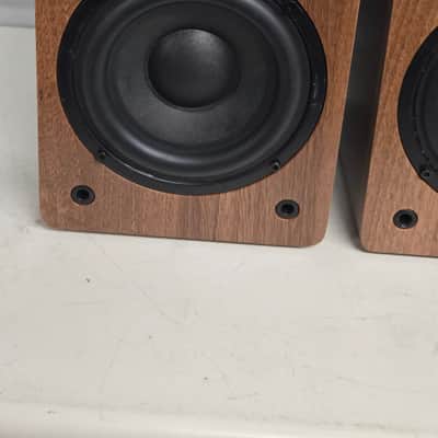 Qlearsoul Highfire X Bookshelf Stereo Speakers ONLY - Excellent - *NO TURNTABLE* image 8
