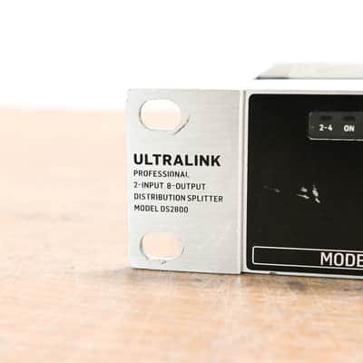 Behringer ULTRALINK DS2800 2-Input 8-Output Distribution Splitter CG013SC image 5