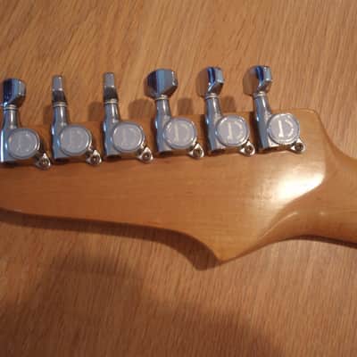 Ibanez Roadstar RS410 1985 Ivory image 7