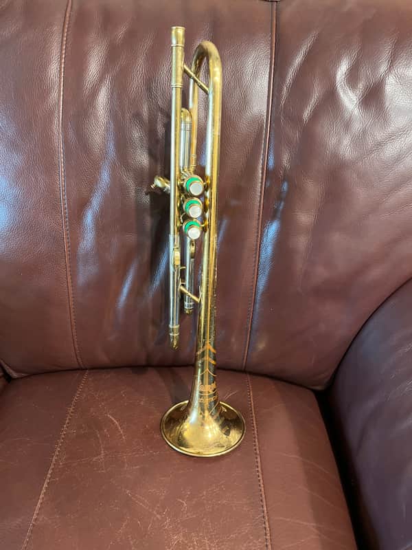 York National Bb trumpet (1955) SN 197094 (Model 105) image 1