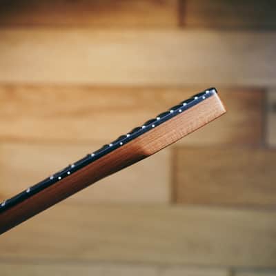 Stratocaster Neck – Roasted Maple & Rosewood | 21 Frets | Nitro Satin Finish | Bone Nut image 10