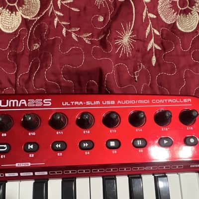 Behringer UMA25S 25-Key USB midi controller Bild 2