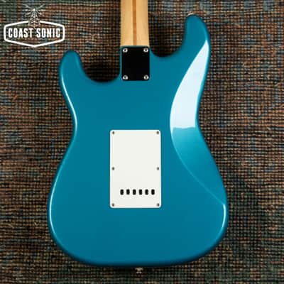 Vintage 1991 Fender Standard Stratocaster *first year Mexico factory* Lake Placid Blue image 3