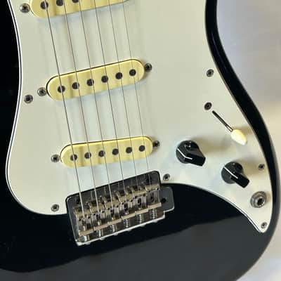 Squier Bullet 1980s - Black Korean E Series image 3