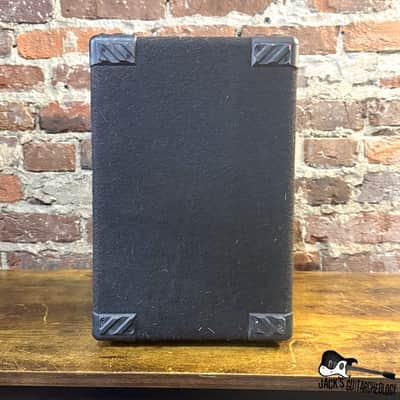 Fender Rumble 15 15-Watt 1x8" Bass Combo Amp (1990s - Black) image 3