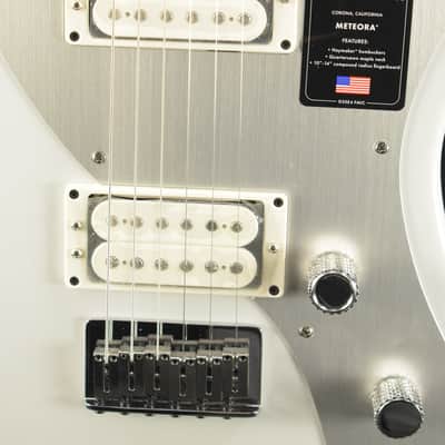 Mint Fender American Ultra II Meteora Avalanche Maple Fingerboard image 3