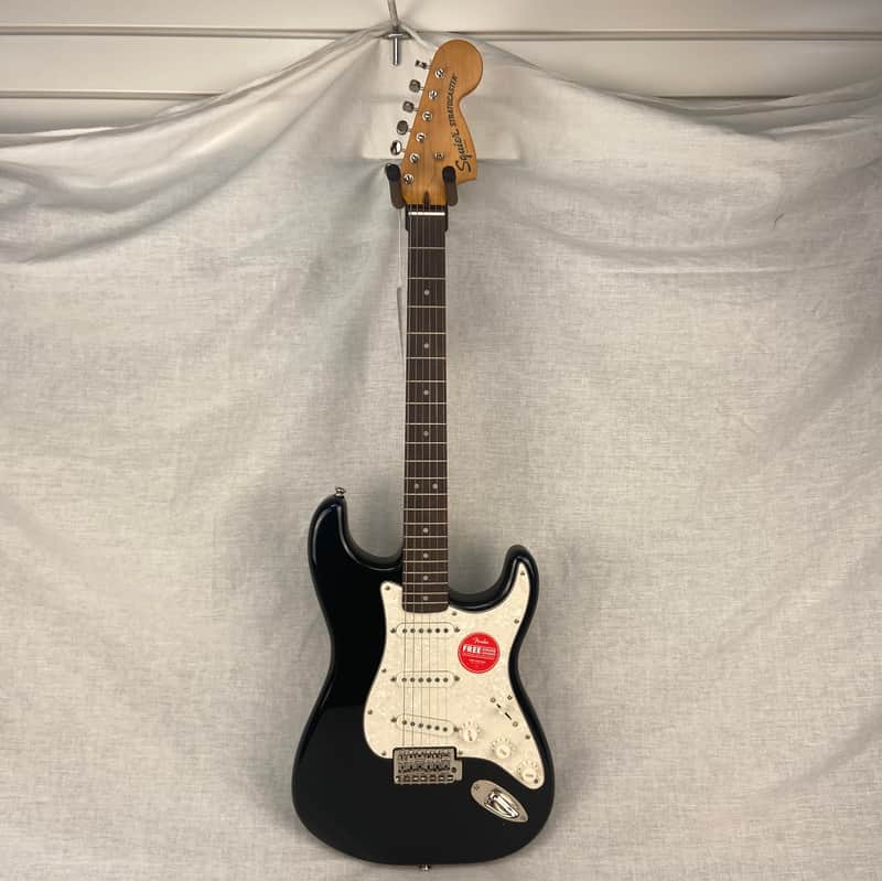 Squier Classic Vibe '70s Stratocaster with Laurel Fretboard, Black image 1